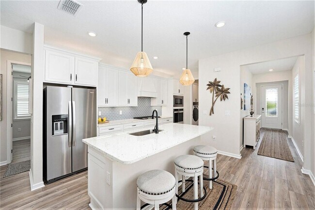 Building Photo - 10418 Spring Tide Wy