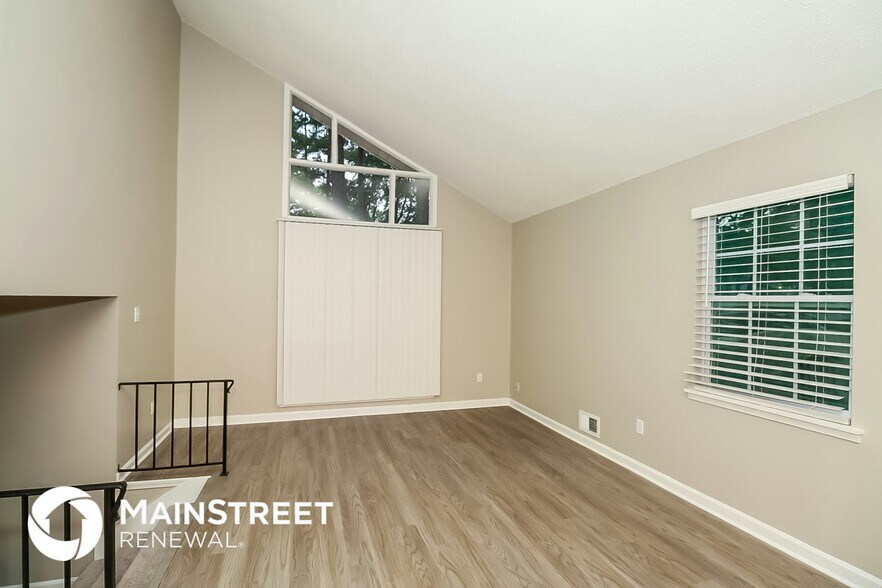 Building Photo - 6745 Buckhurst Trail