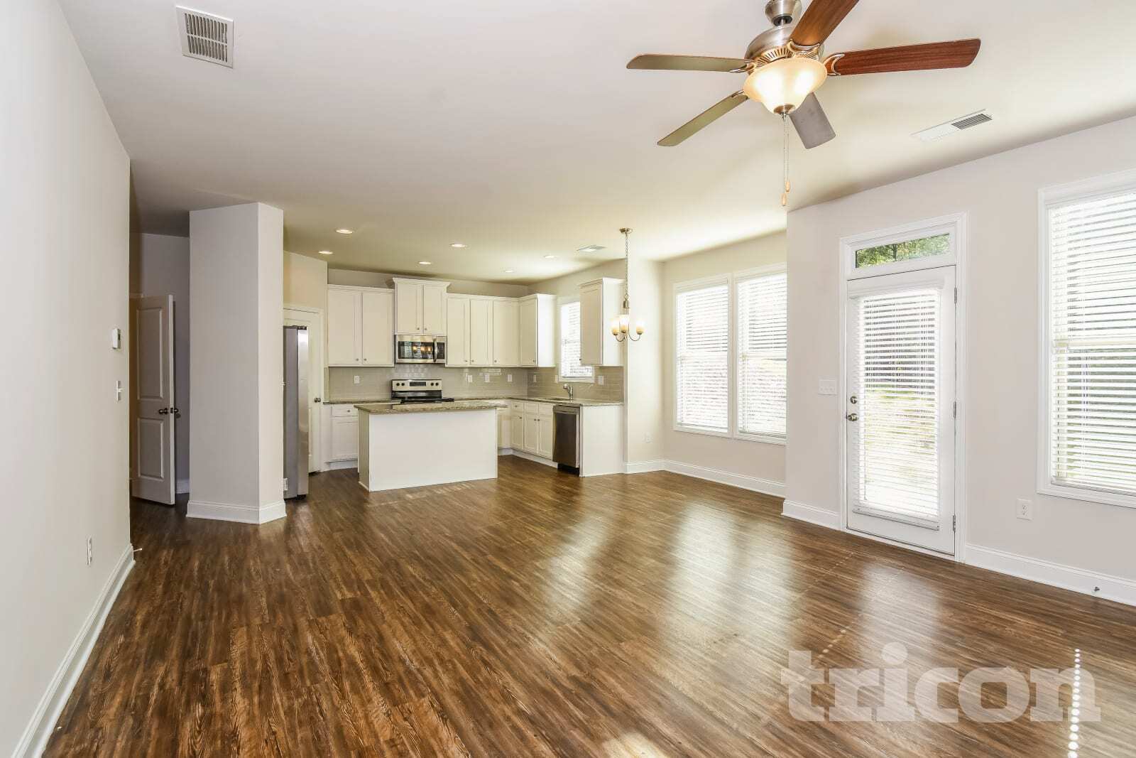 Building Photo - 725 Ireland Ln