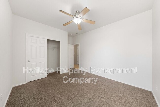 Building Photo - 12102 Red Bud Leaf