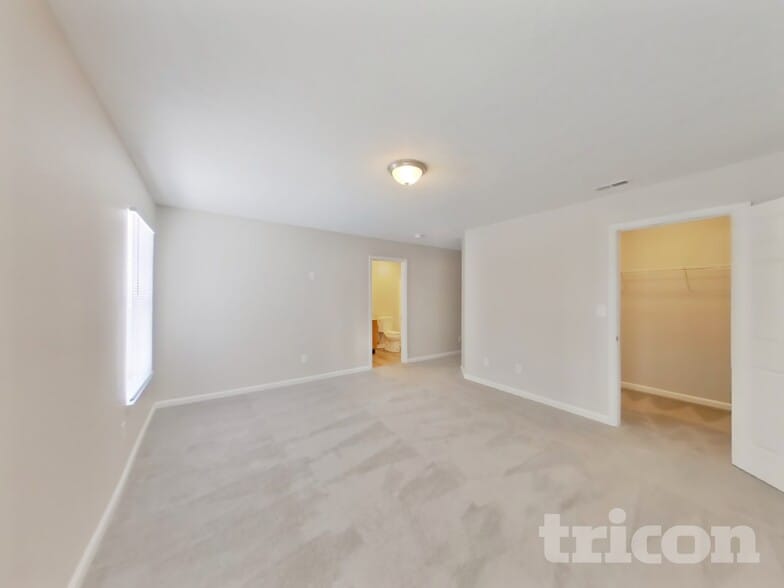 Building Photo - 1261 Legacy Ln