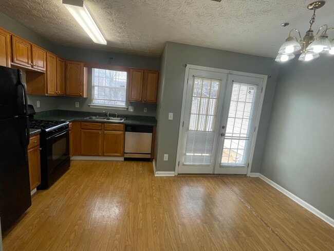 Building Photo - 2337 Wellington Cir