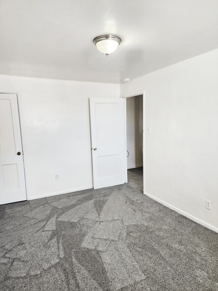 Building Photo - 2601 N Heald St