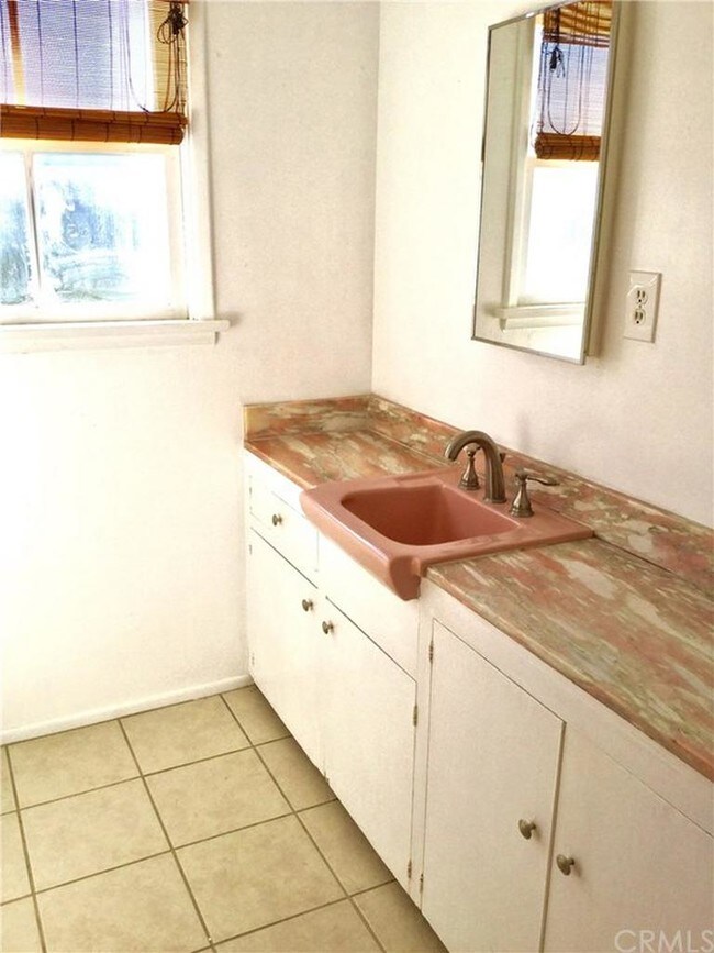 Building Photo - 31503 Shrewsbury Dr