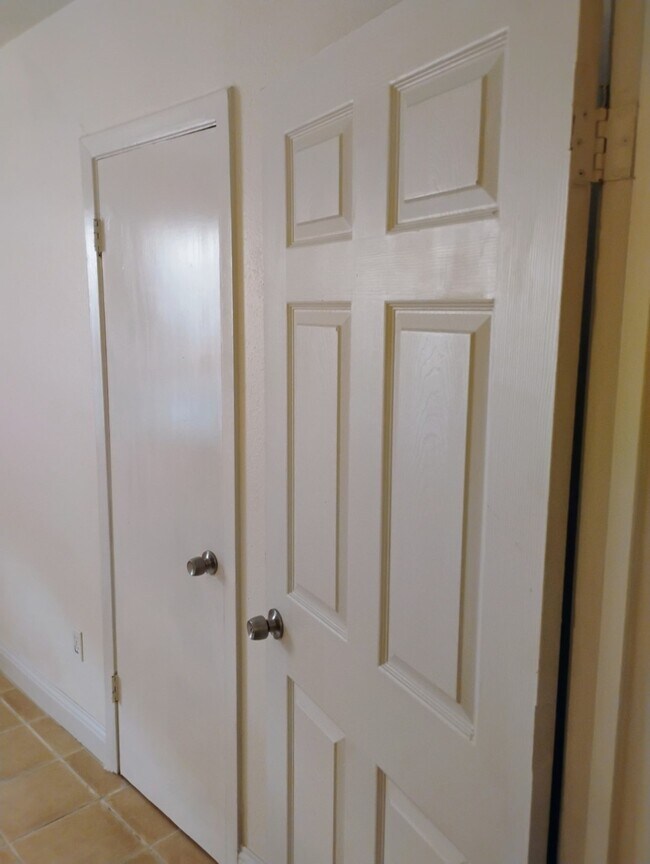 Building Photo - 3002 Market St