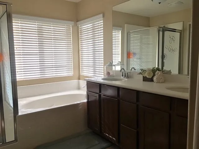 Building Photo - 2329 Driftwood Dr