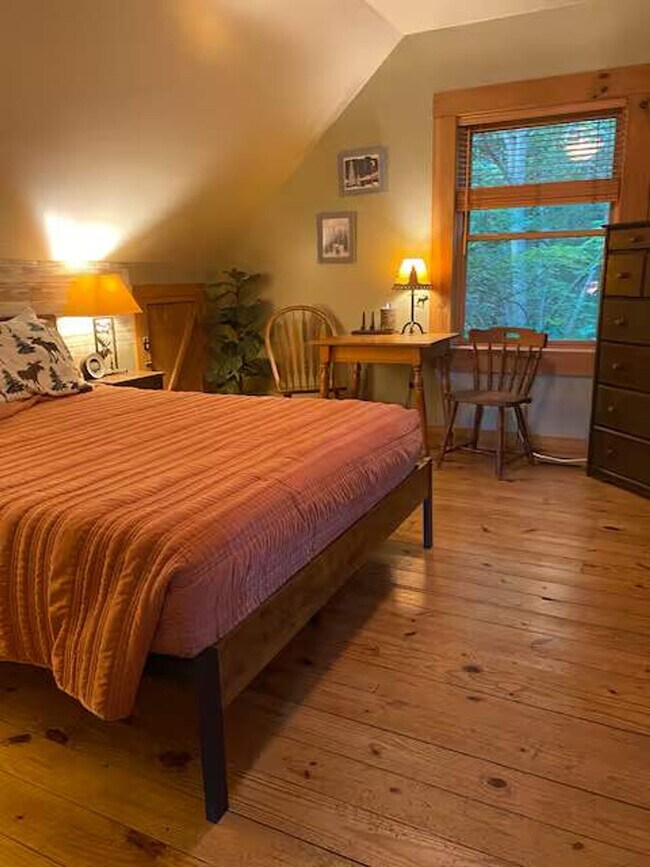 Building Photo - 62 Bailey Ave