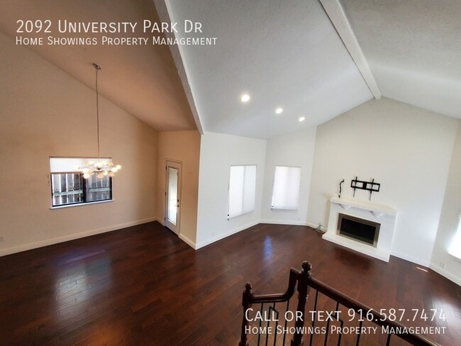 Building Photo - 2092 University Park Dr