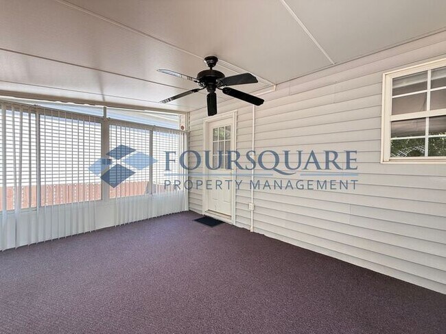 Building Photo - Spacious 4-Bed / 3-Bath Single-Family Home with Sunroom, Fenced Yard. Convenient to Southeast Ral...