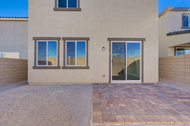 Building Photo - 8484 W Agate Ave