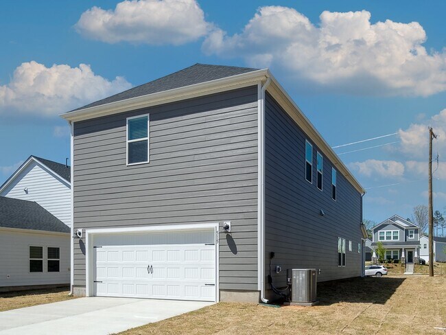 Building Photo - 515 Nixon Rd