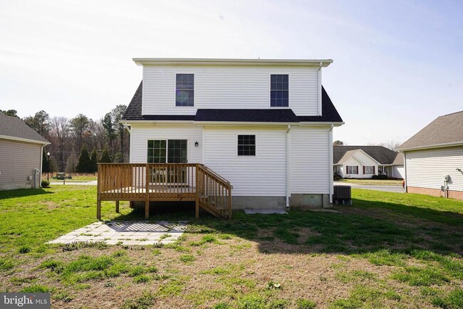 Building Photo - 2005 S Old Mill Dr