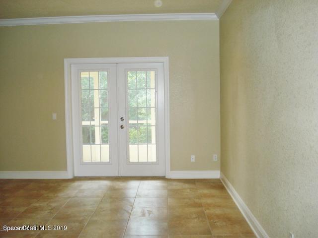 Building Photo - 1410 Isabella Dr