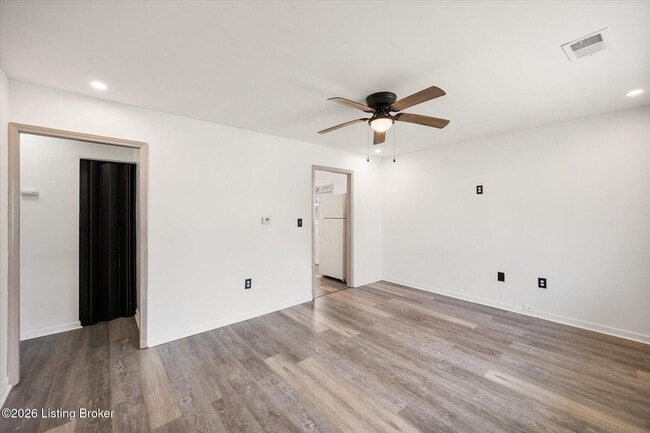 Building Photo - 223 N 37th St