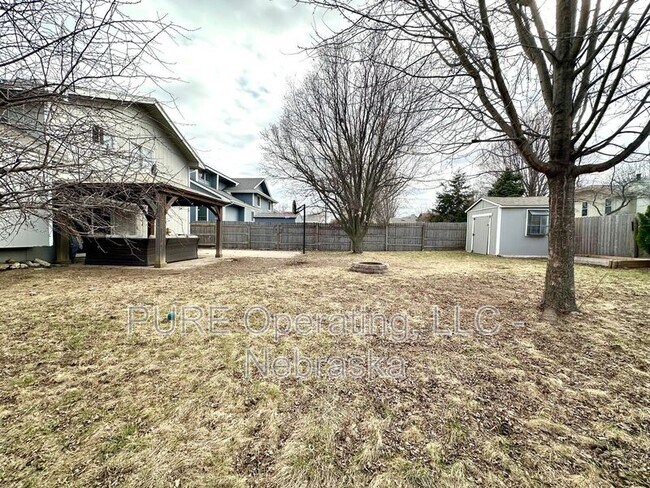 Building Photo - 5018 S 163rd St