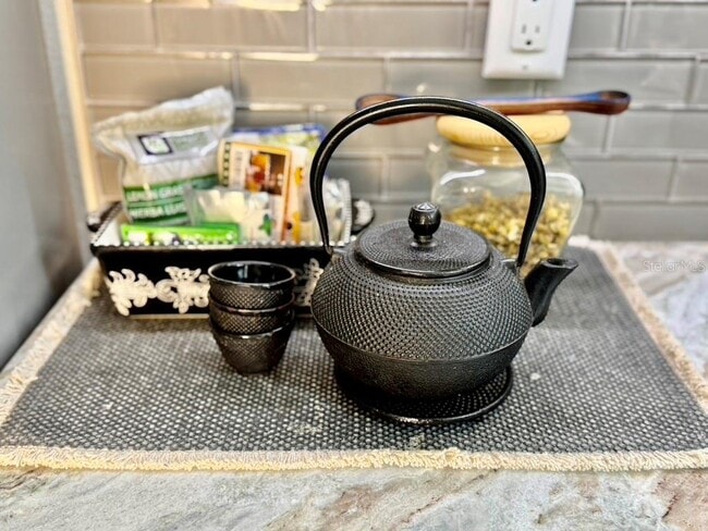 Building Photo - 1815 Barker Dr