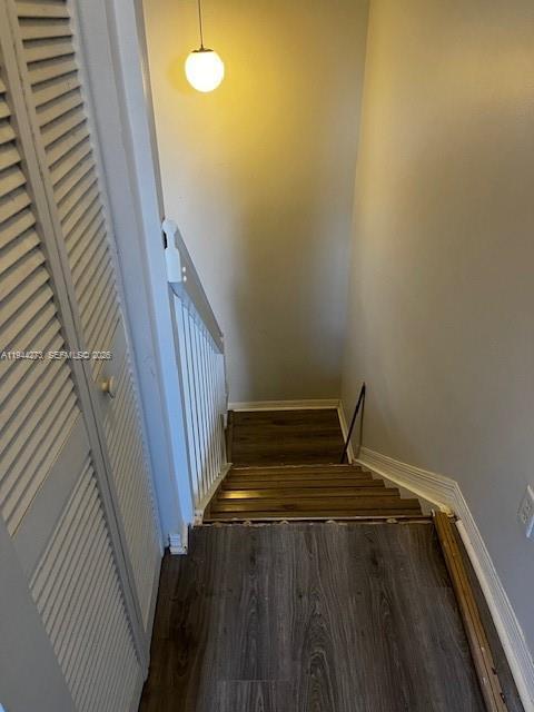 Building Photo - 2308 Anchor Ct