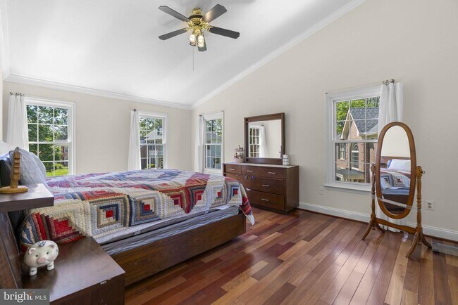 Building Photo - 10211 Brightstone Pl