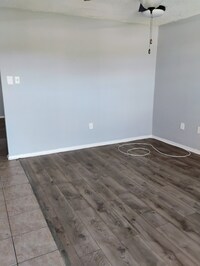 Building Photo - 1120 Sherron Ave