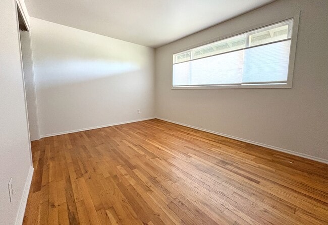 Building Photo - 3060 Onyx St