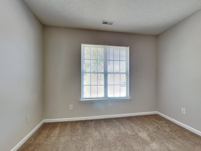 Building Photo - 3518 Joel Turner Dr
