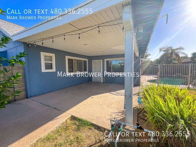 Building Photo - 2301 E Folley St