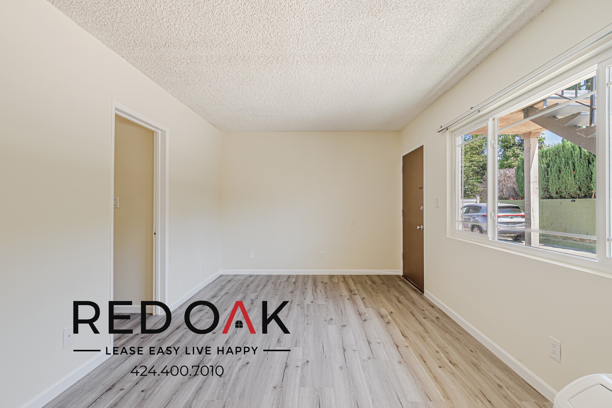 Building Photo - 1361 Yosemite Dr