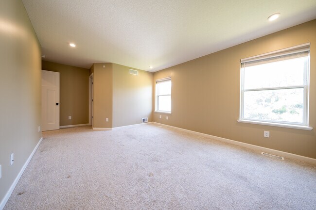 Building Photo - 6637 Jody Ave S