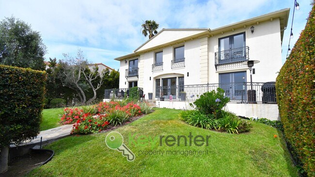 Building Photo - Point Loma |Endless Panoramic View of the Bay| Cul-de-sac