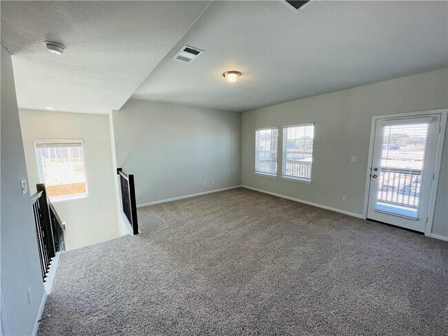 Building Photo - 243 Clear Fork Loop