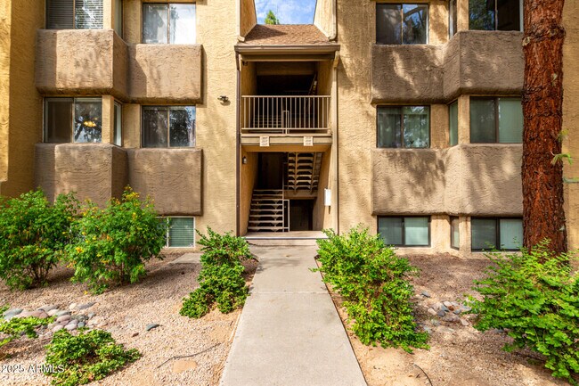 Building Photo - 18811 N 19th Ave