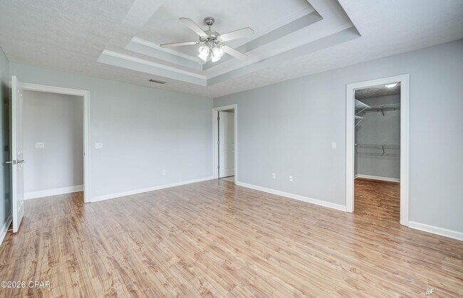 Building Photo - 5402 Blue Dog Rd