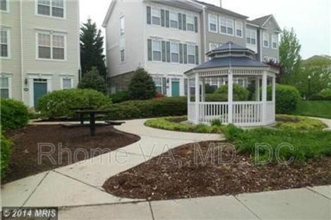 Building Photo - 21809 Jarvis Square