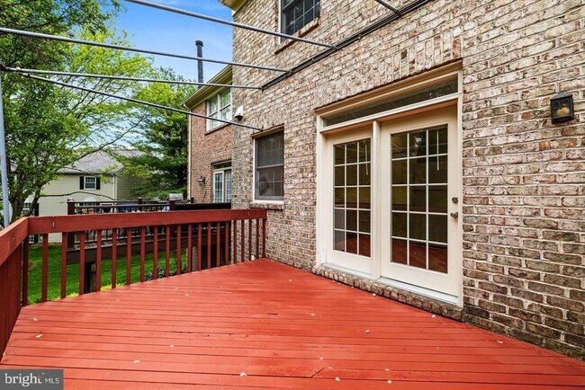 Building Photo - 202 Castletown Rd