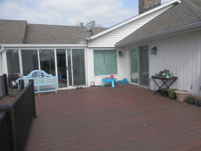 Building Photo - Spectacular 5 Bed 3 Bath With Amazing View Of Number 9 Fairway at CCMO!