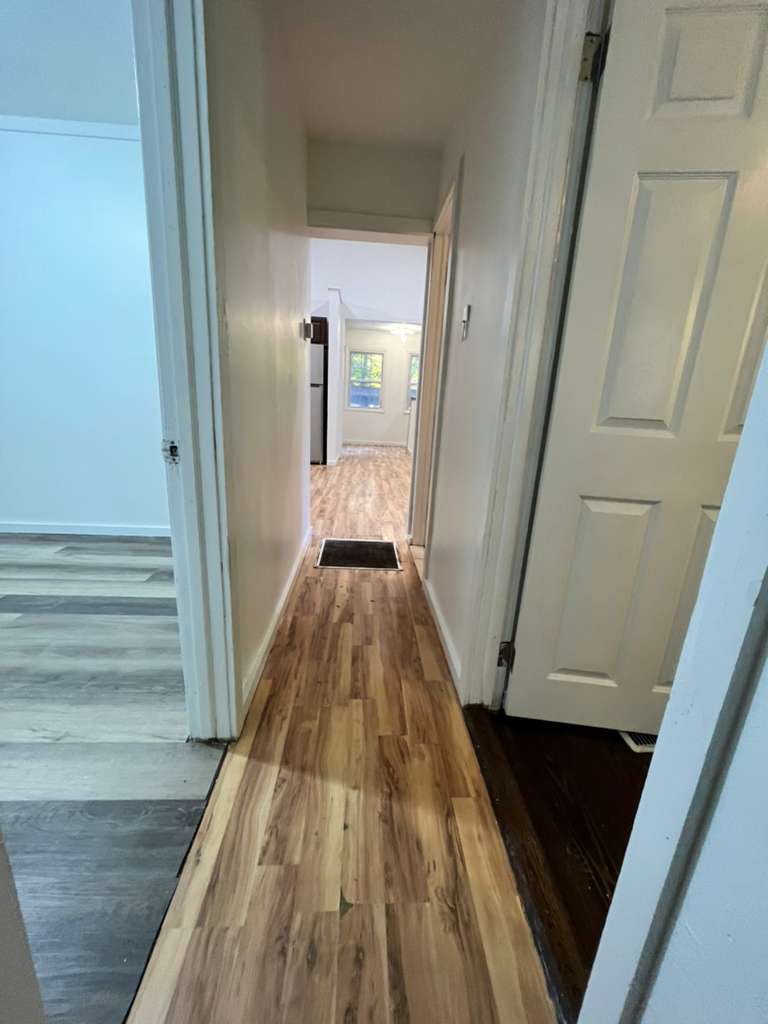 Building Photo - 2 Wildwood Trl