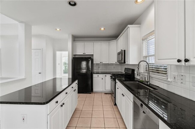 Building Photo - 3616 Creek Harbor Ct