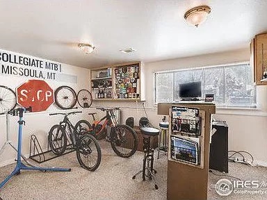 Building Photo - 1101 Skyline Dr