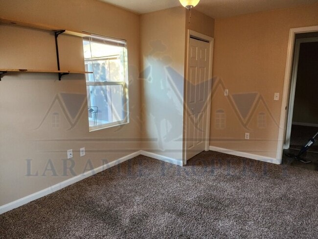 Building Photo - 1256 N 6th St