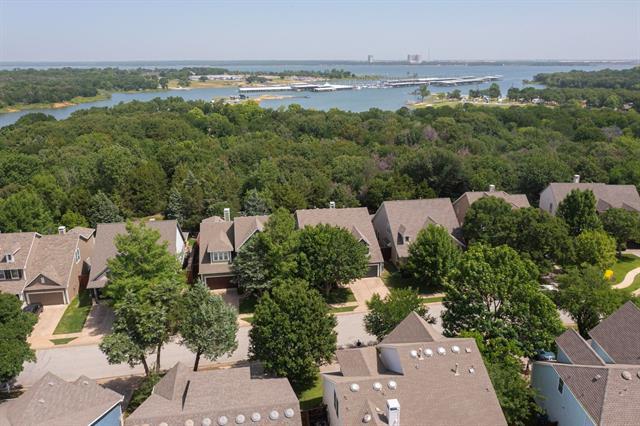 Building Photo - 130 Fall Creek