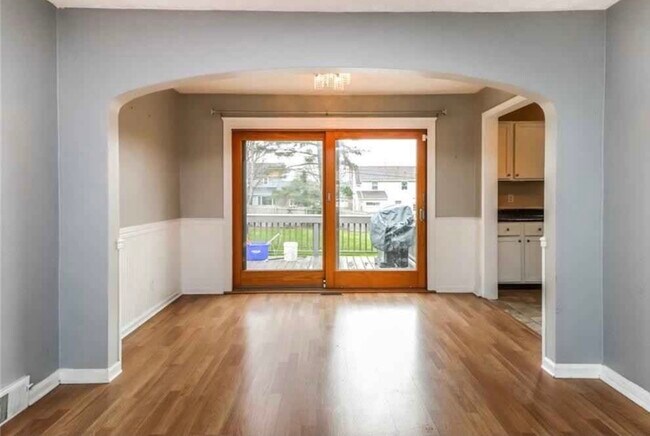 Building Photo - 43 W Craig Hill Dr