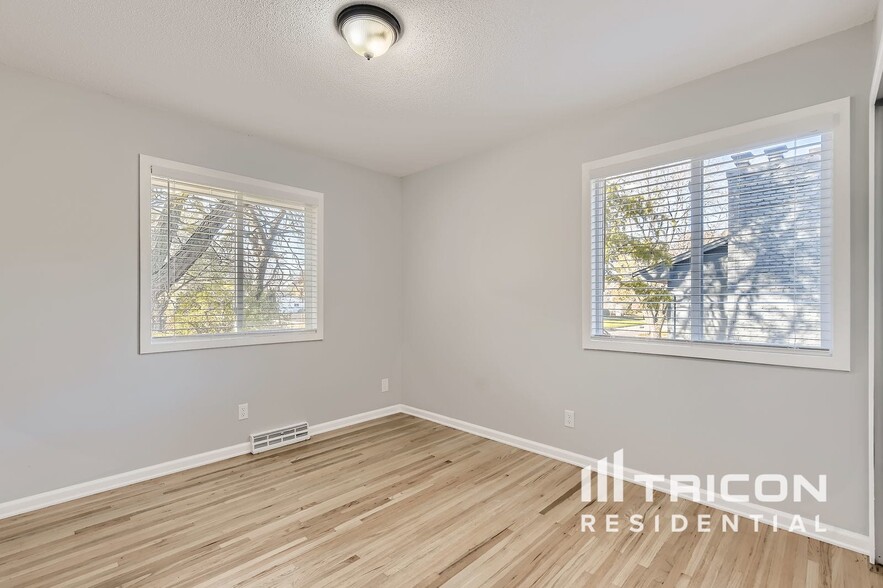 Building Photo - 6421 Limerick Dr