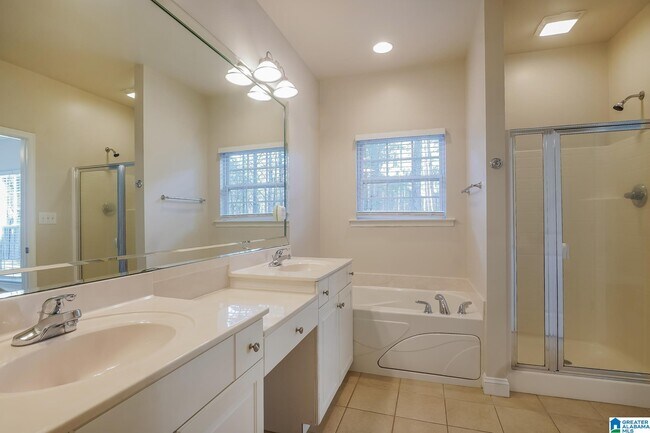 Building Photo - 100 Chesser Loop Rd