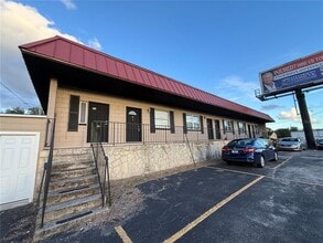 Building Photo - 8923 N 40th St