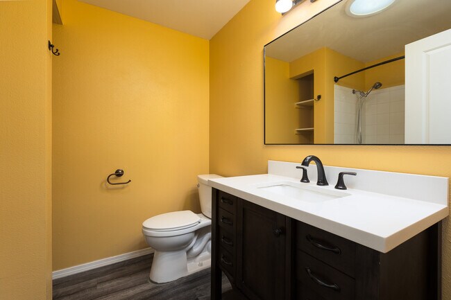 Building Photo - 8529 199th St Ct E