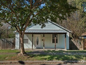 Building Photo - 3 Bedroom/2 bath house close to Optimist H...