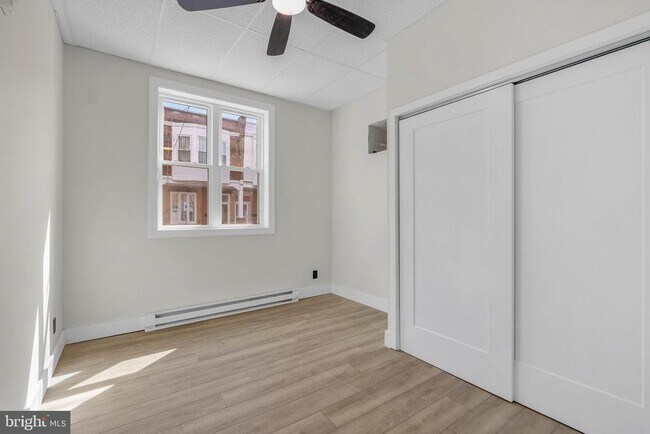 Building Photo - 1812 S 17th St