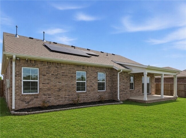 Building Photo - 40 E Loveland Loop