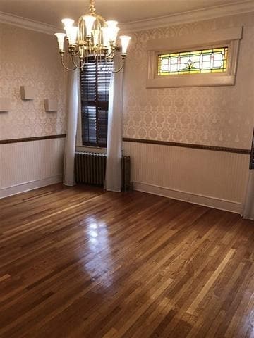 Building Photo - 46 W 42ND St