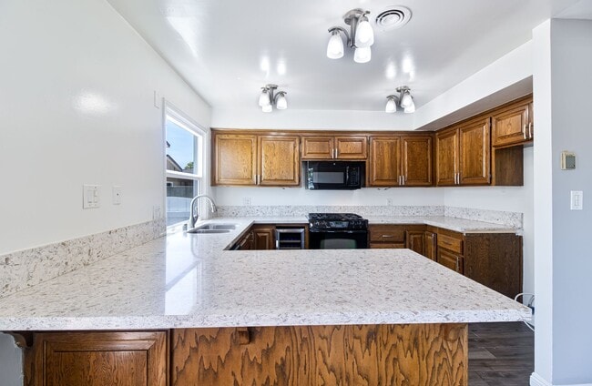Building Photo - AVAILABLE NOW!!  WATERFRONT HOME ON MARINE...